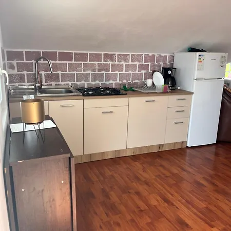 Aron Vendégház Tuzla