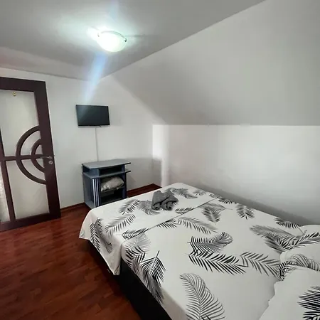 Guest house Aron