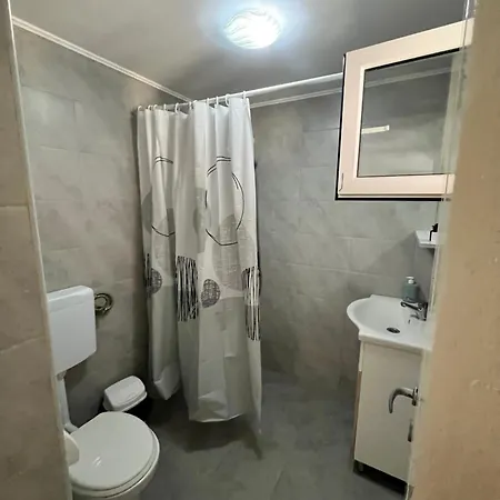 بيت ضيافة Aron