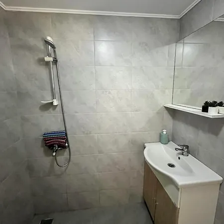 بيت ضيافة Aron